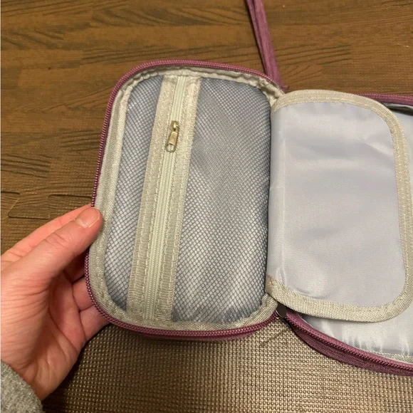 2/$10 Small purple electronics travel bag - Picture 3 of 5